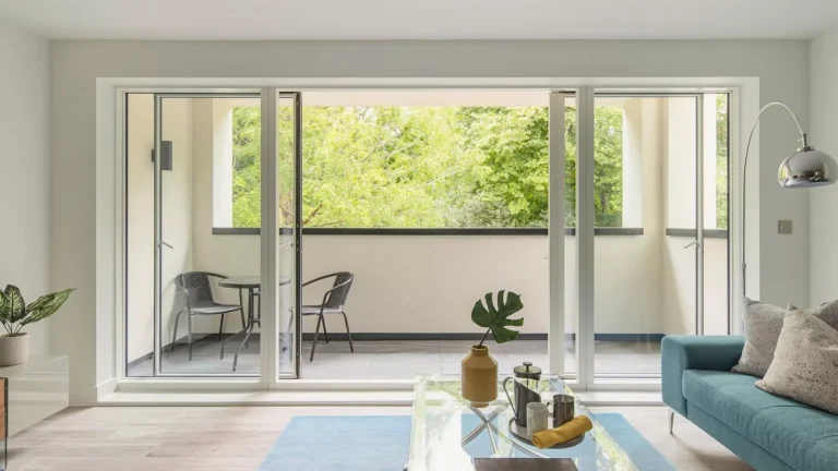 How to Keep an Apartment Cool in Summer Without AC – HVAC Experts Share Their Tried-and-Tested Tips for Small Spaces